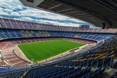 西甲积分榜：皇马领跑，积分榜格局待定