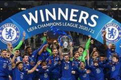 瓜迪奥拉足球哲学：快攻、中锋枢纽与摆大巴防守的艺术